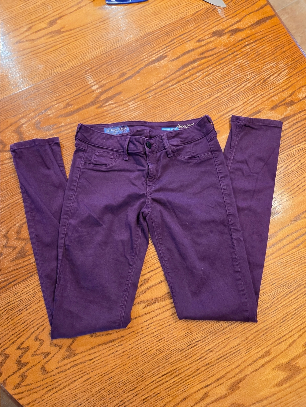 Women’s Skinny Jeans — Rich Plum Stretch